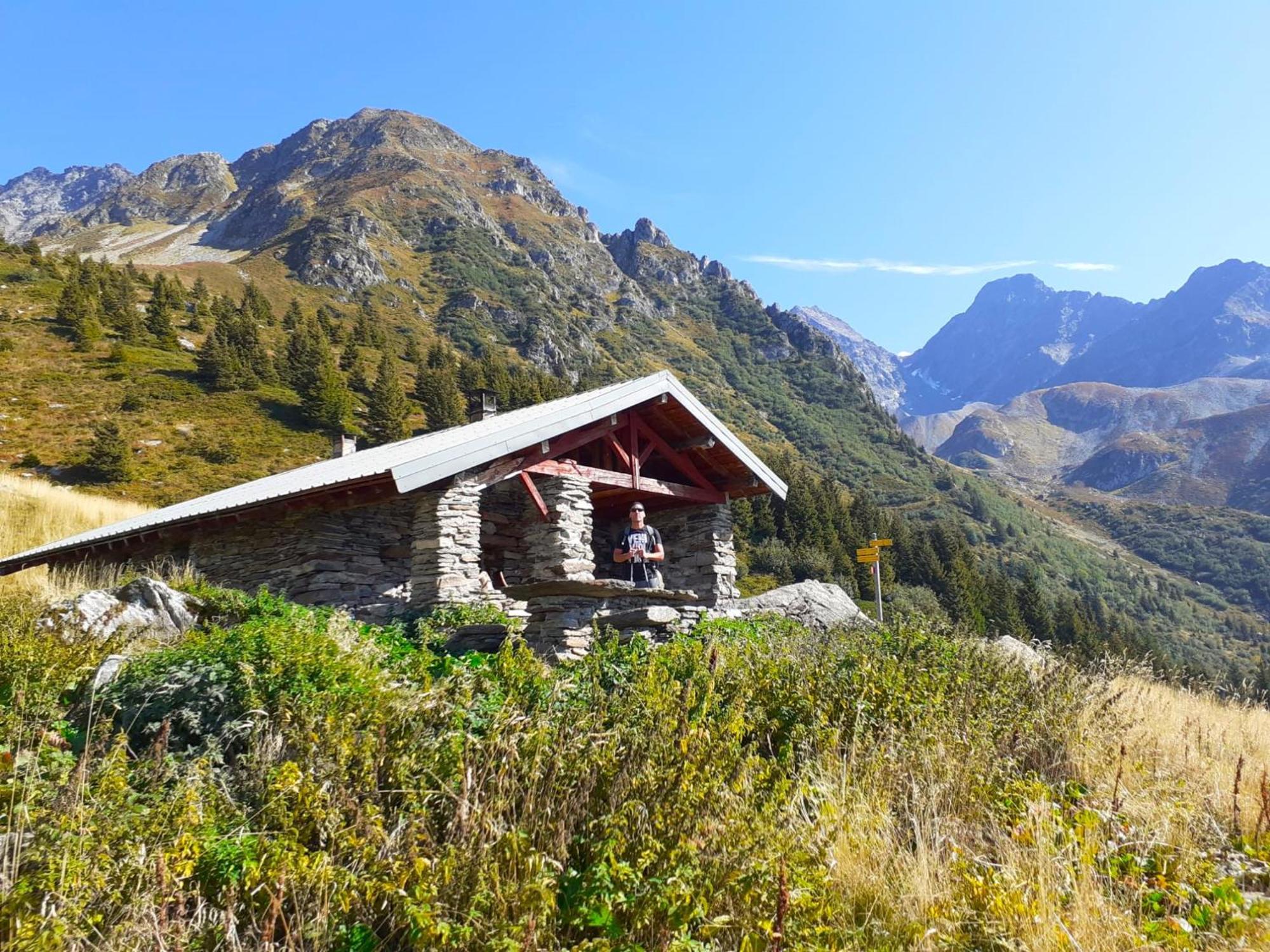 Апартаменти Le Refuge Du Poete Saint-Francois-de-Sales Екстер'єр фото